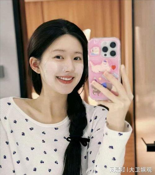 女星黑料女曝吃瓜网站 赵露思个人资料,从黑料风波到吃瓜网站热议